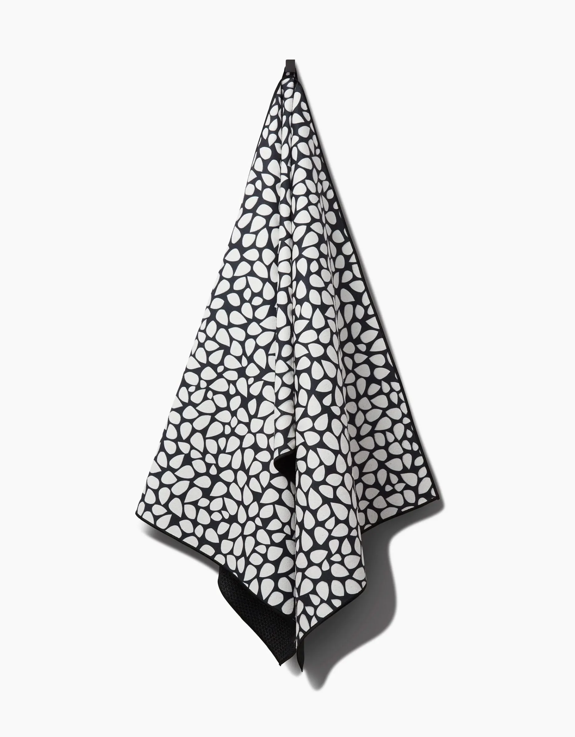 GEOMETRY Pebbles Yoga Towel