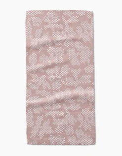 GEOMETRY Pixie Bar Towel