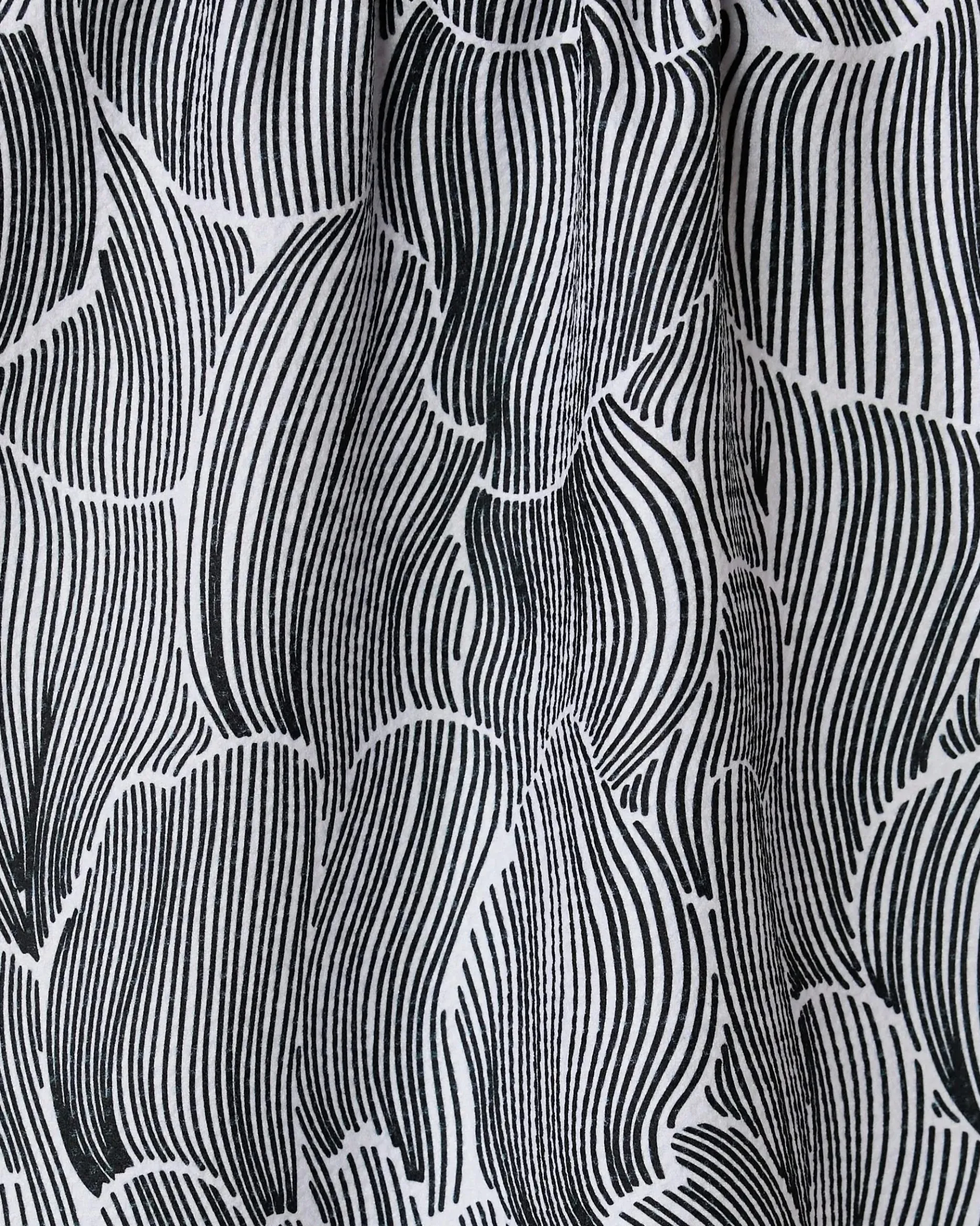 GEOMETRY Posh Petals Fresh Linen Tea Towel