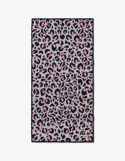 GEOMETRY Queen Fitness Towel