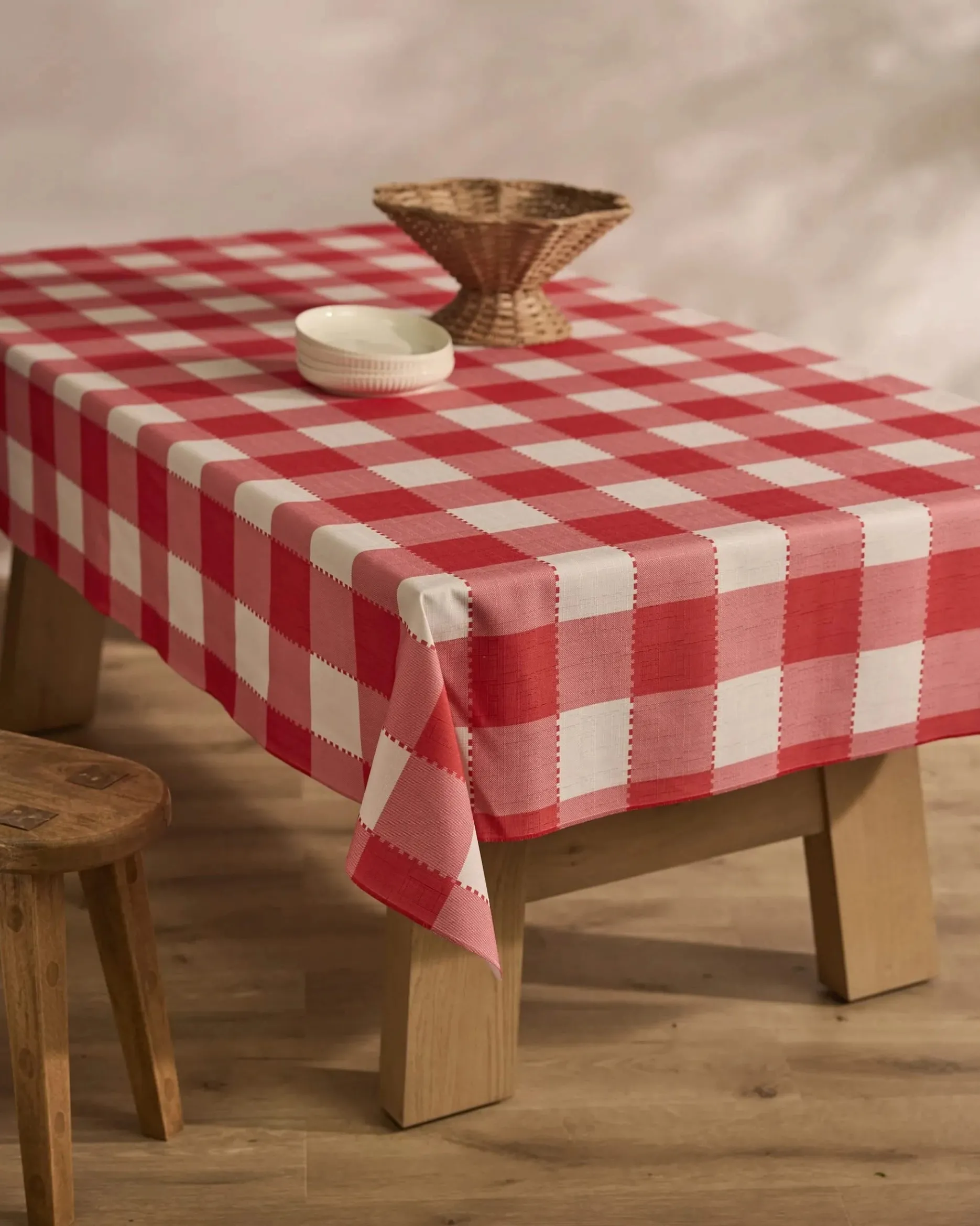 GEOMETRY Ripe Tomato Gingham Tablecloth