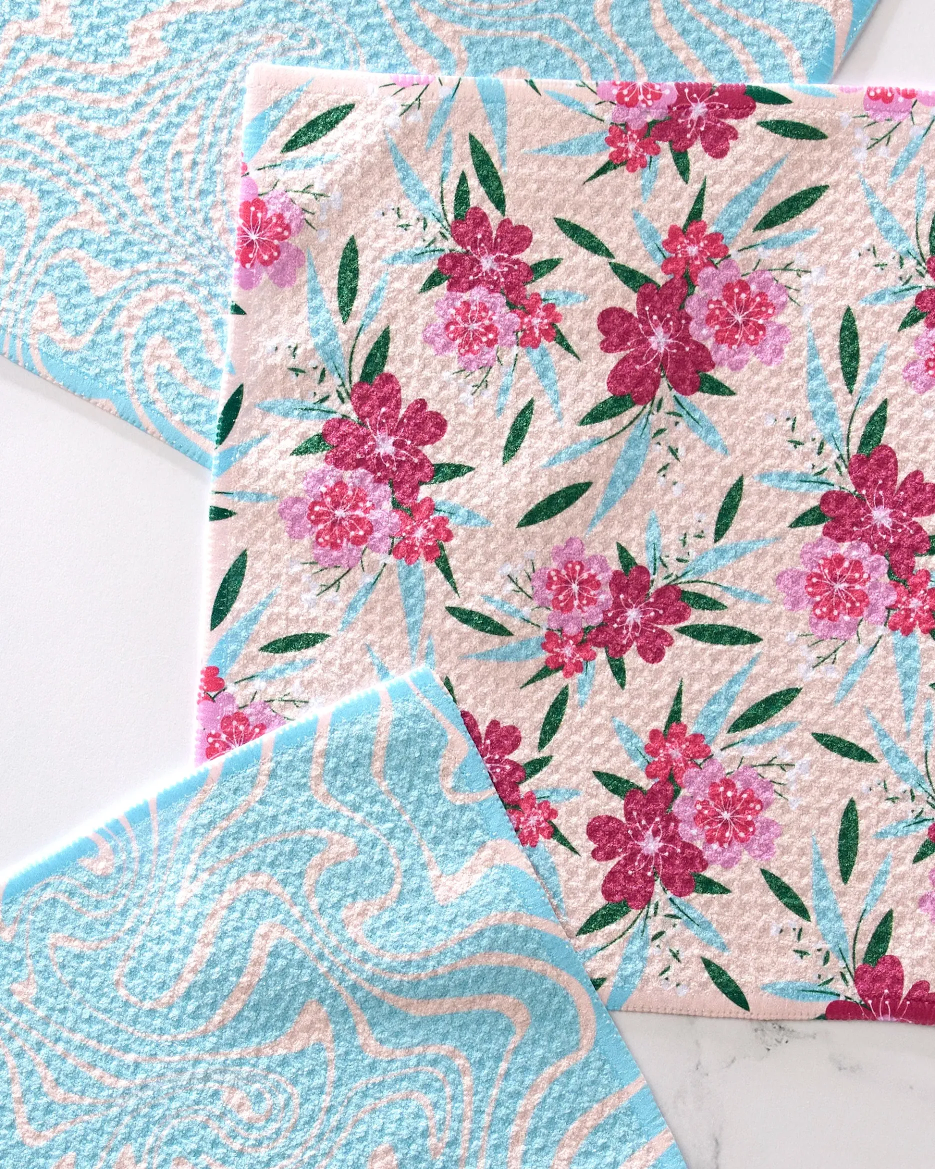 GEOMETRY Sending Love Dishcloth Set