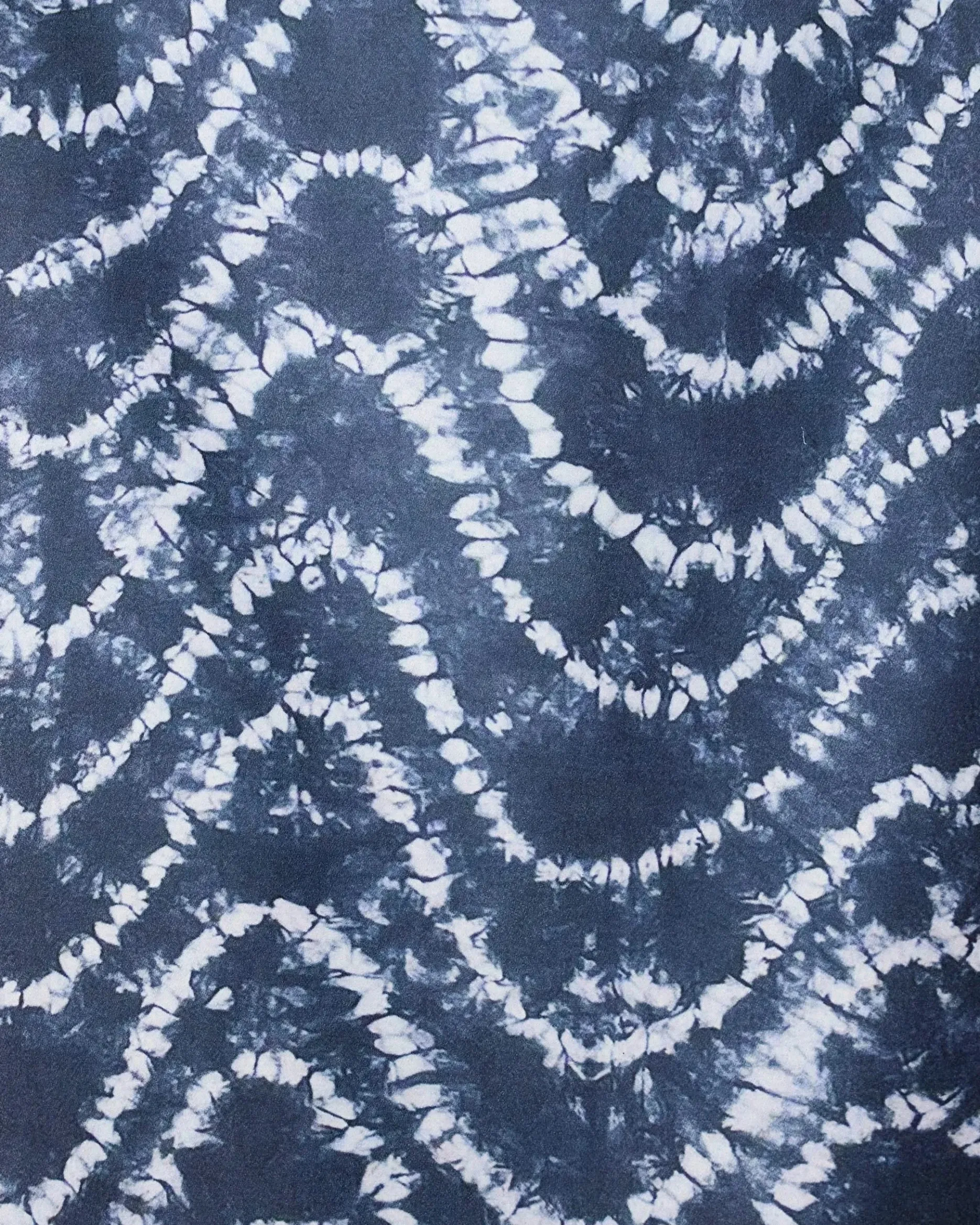 GEOMETRY Shibo Waves Beach Towel