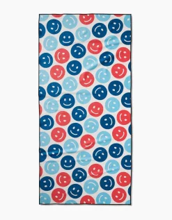 GEOMETRY Smiley Face July Beach Towel