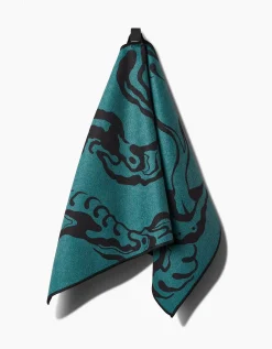 GEOMETRY Snake Fitness Towel