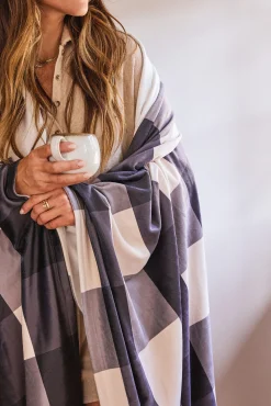 GEOMETRY Snowy Gingham Butter Blanket