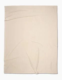 GEOMETRY Soft Glow Butter Blanket