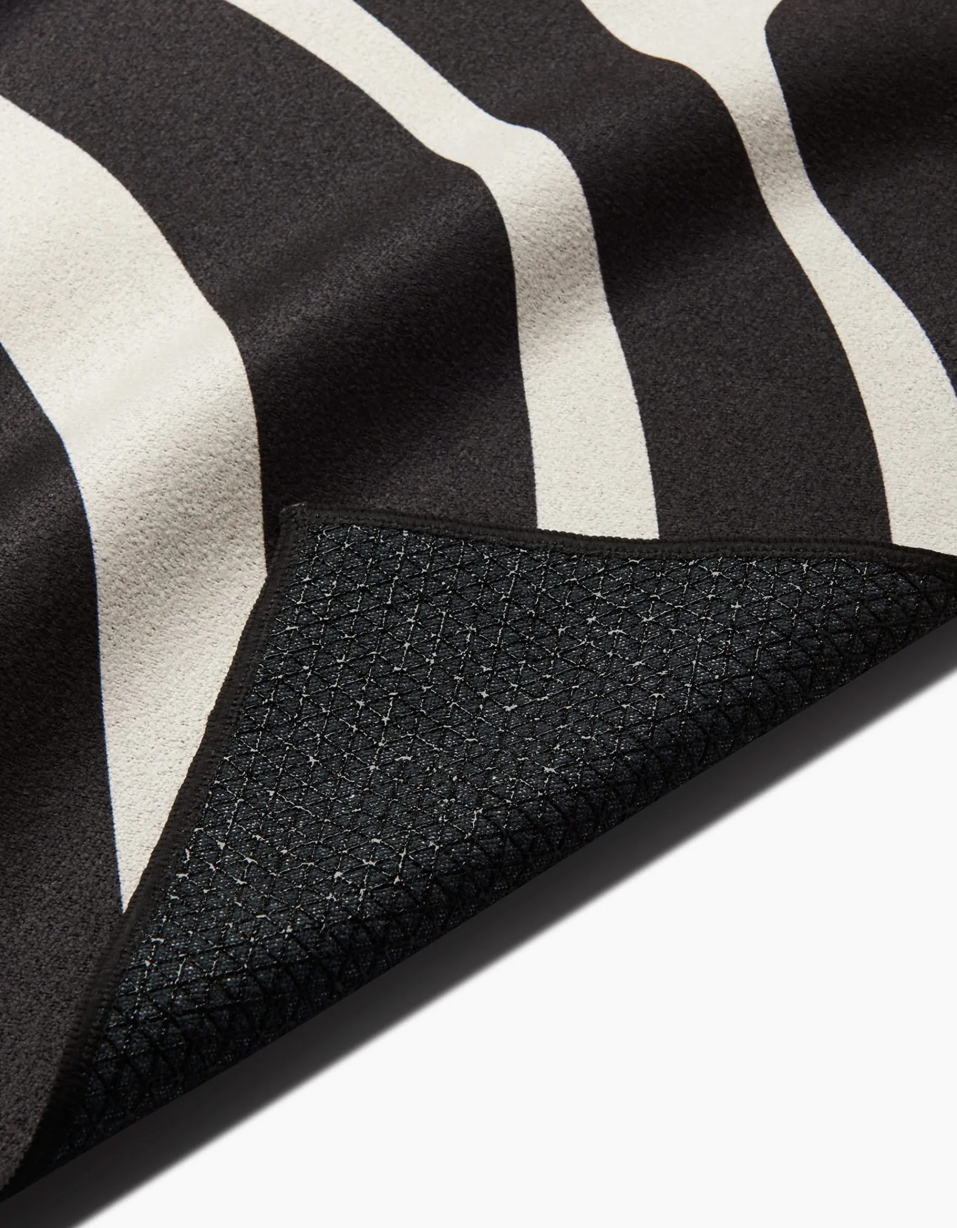 GEOMETRY Spiral Yoga Towel