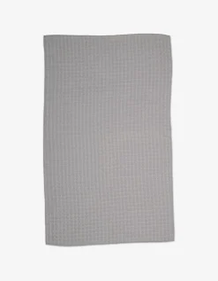 GEOMETRY Stone Waffle Bath Towel