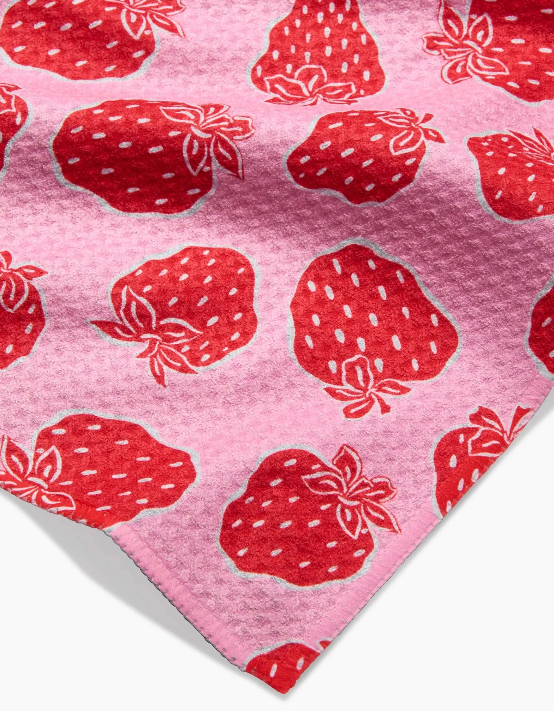 GEOMETRY Strawberry Fields Bar Towel