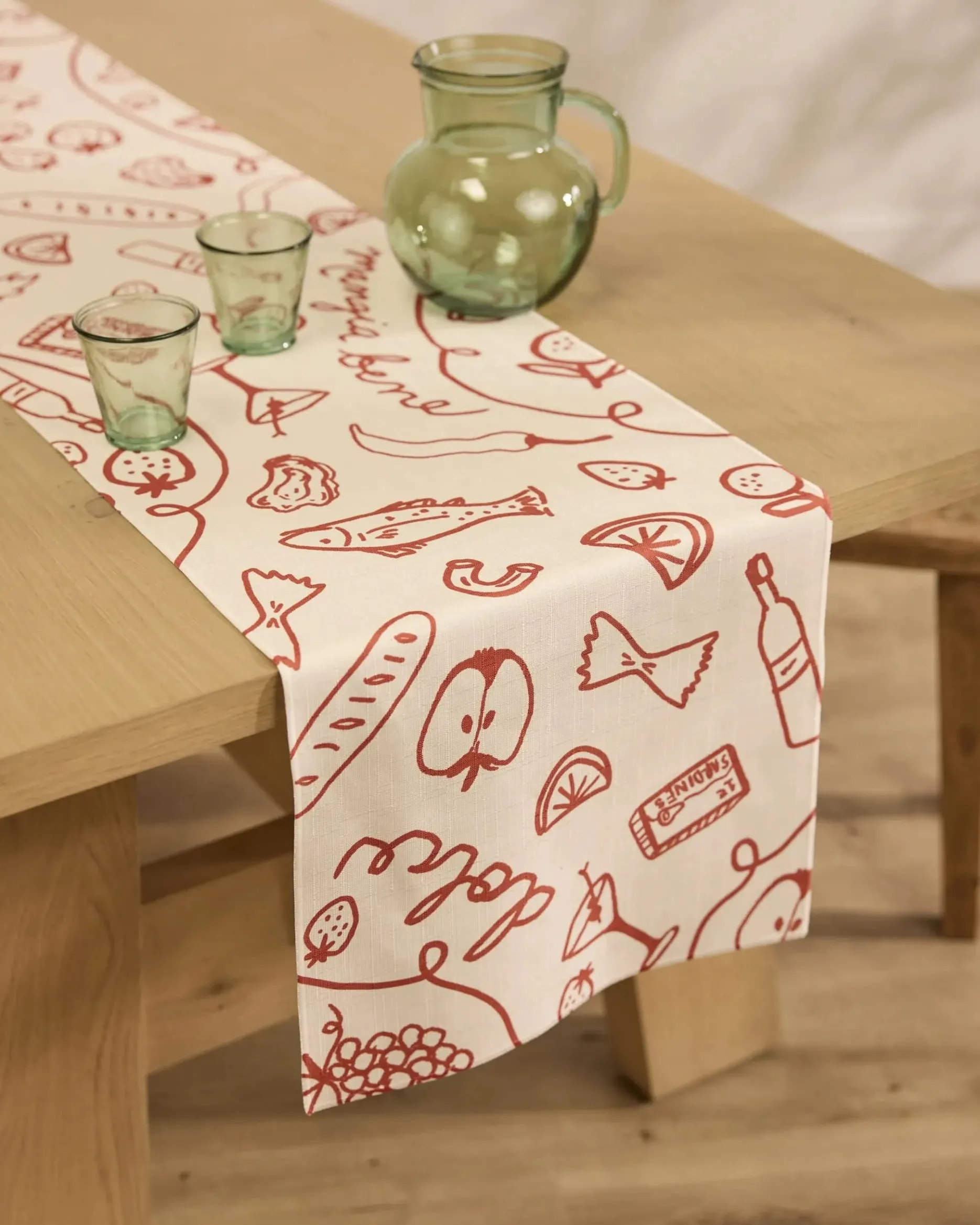 GEOMETRY Summer Air Table Runner