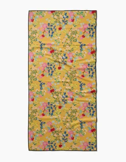 GEOMETRY Sunny Cherry Blossoms Beach Towel