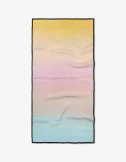GEOMETRY Sunrise Fitness Towel