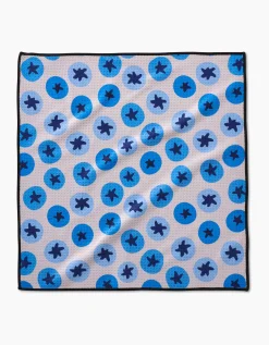 GEOMETRY Sweet Blueberries Paw Towel