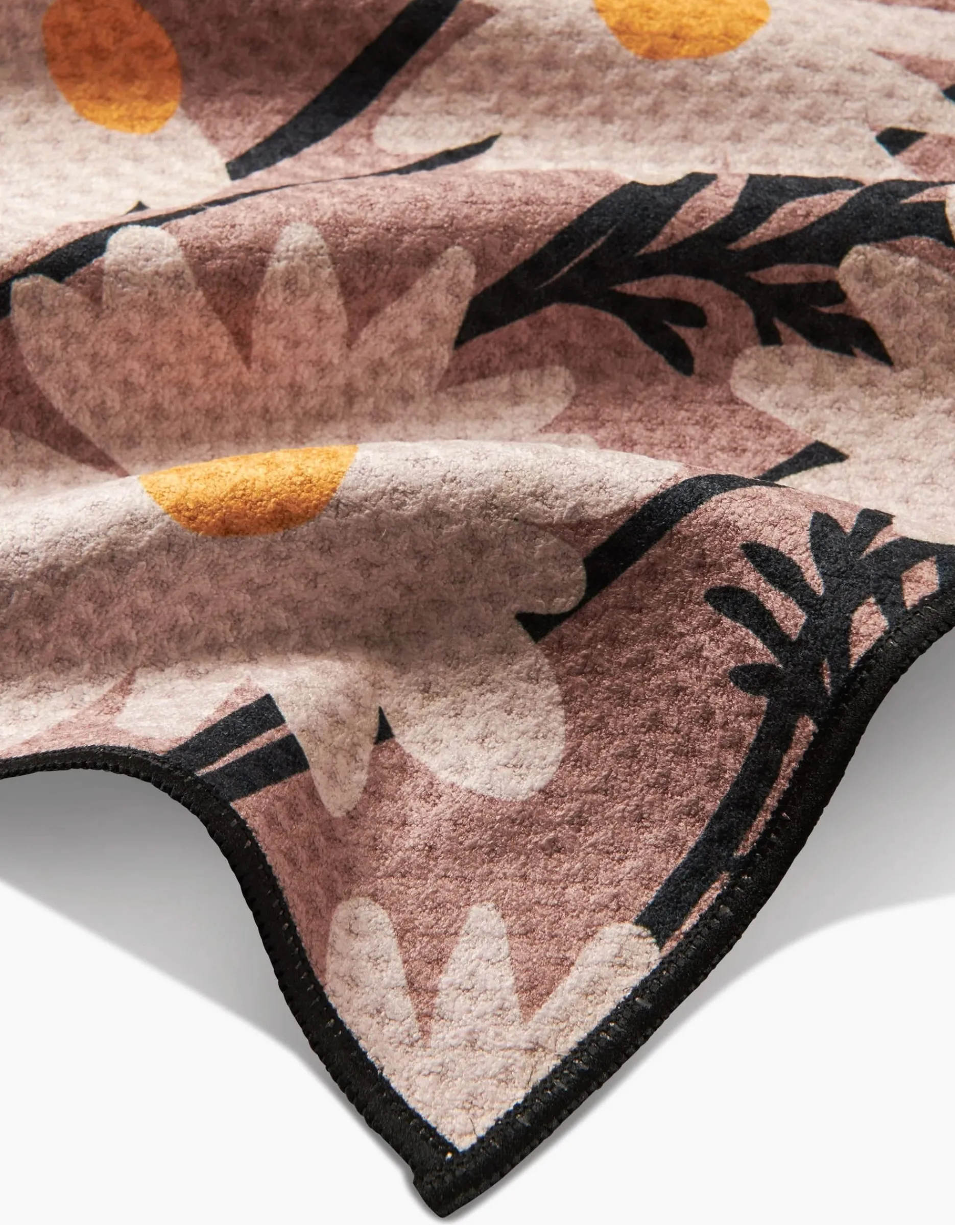 GEOMETRY Sweet Daisies Paw Towel