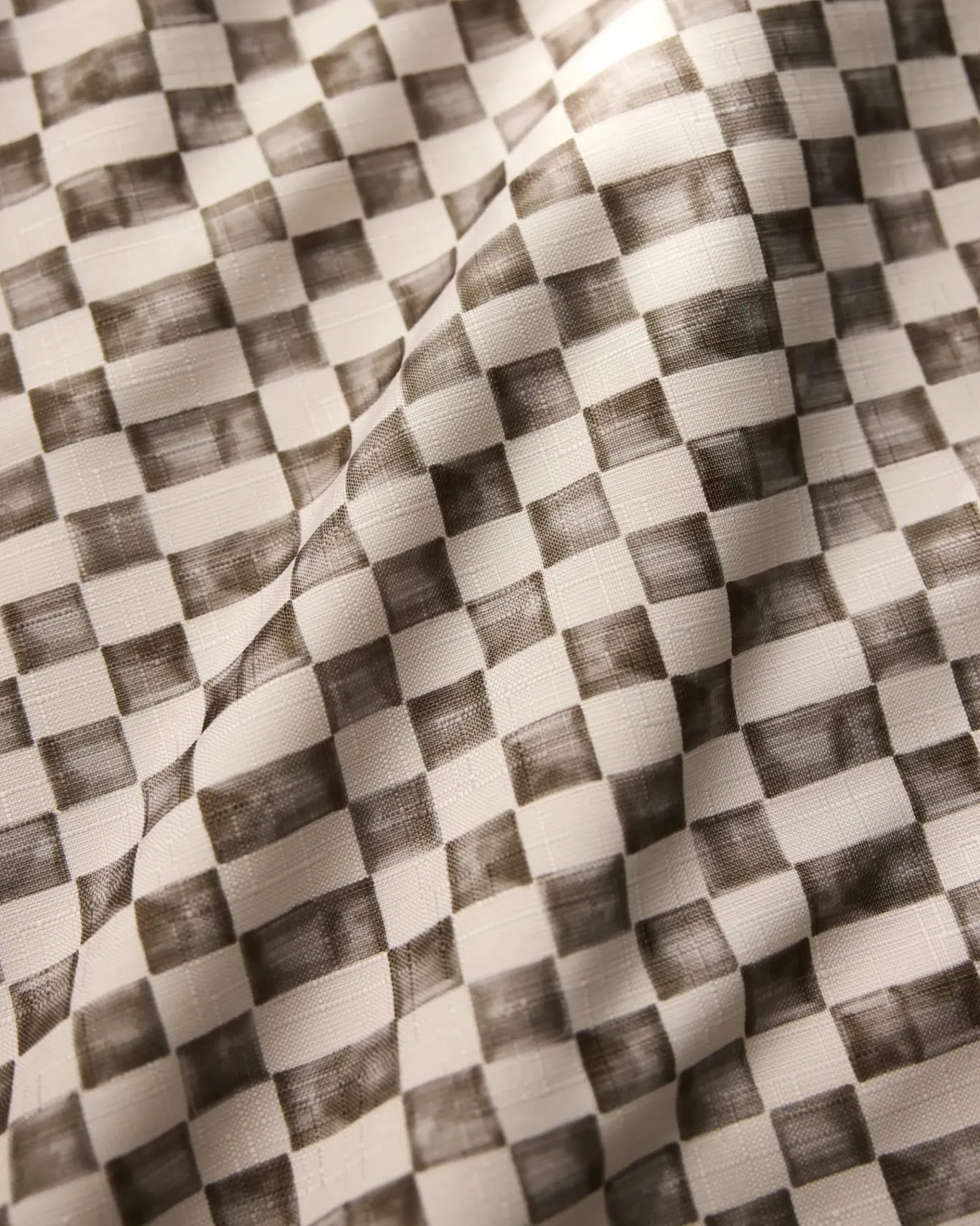 GEOMETRY Tavern Table Runner