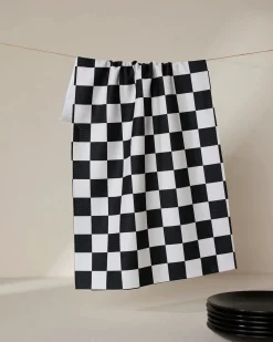 GEOMETRY The Classic Tea Towel