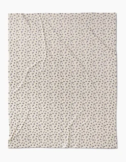 GEOMETRY Violet Sound Butter Blanket