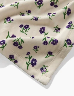 GEOMETRY Violet Sound Butter Blanket