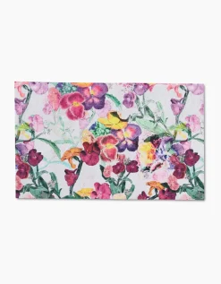 GEOMETRY Wallflower Not Paper Towel