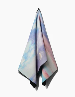 GEOMETRY When I Close My Eyes Yoga Towel