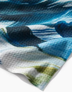 GEOMETRY Where He Laid To Go Bar Towel