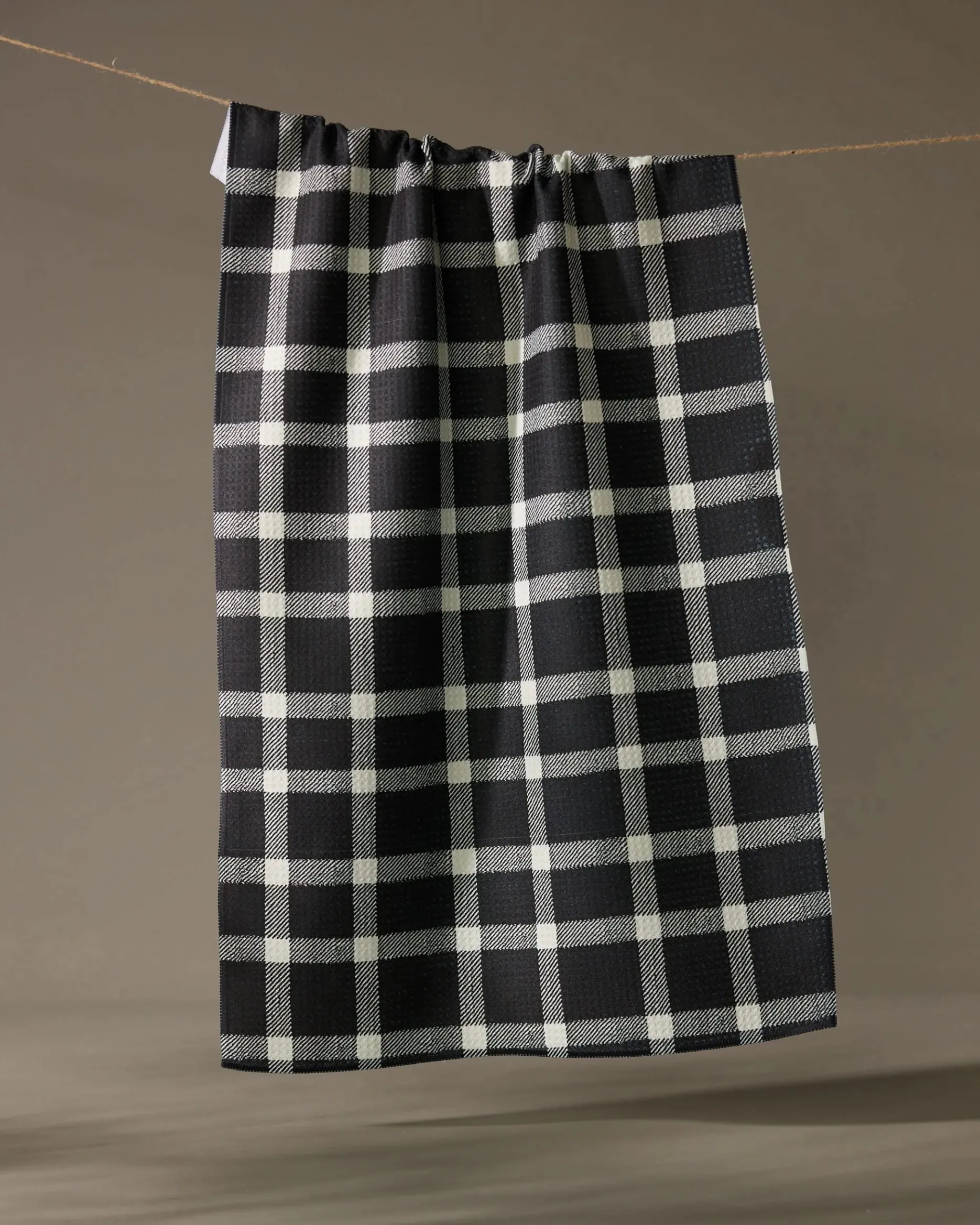 GEOMETRY Wicklow Black Tea Towel